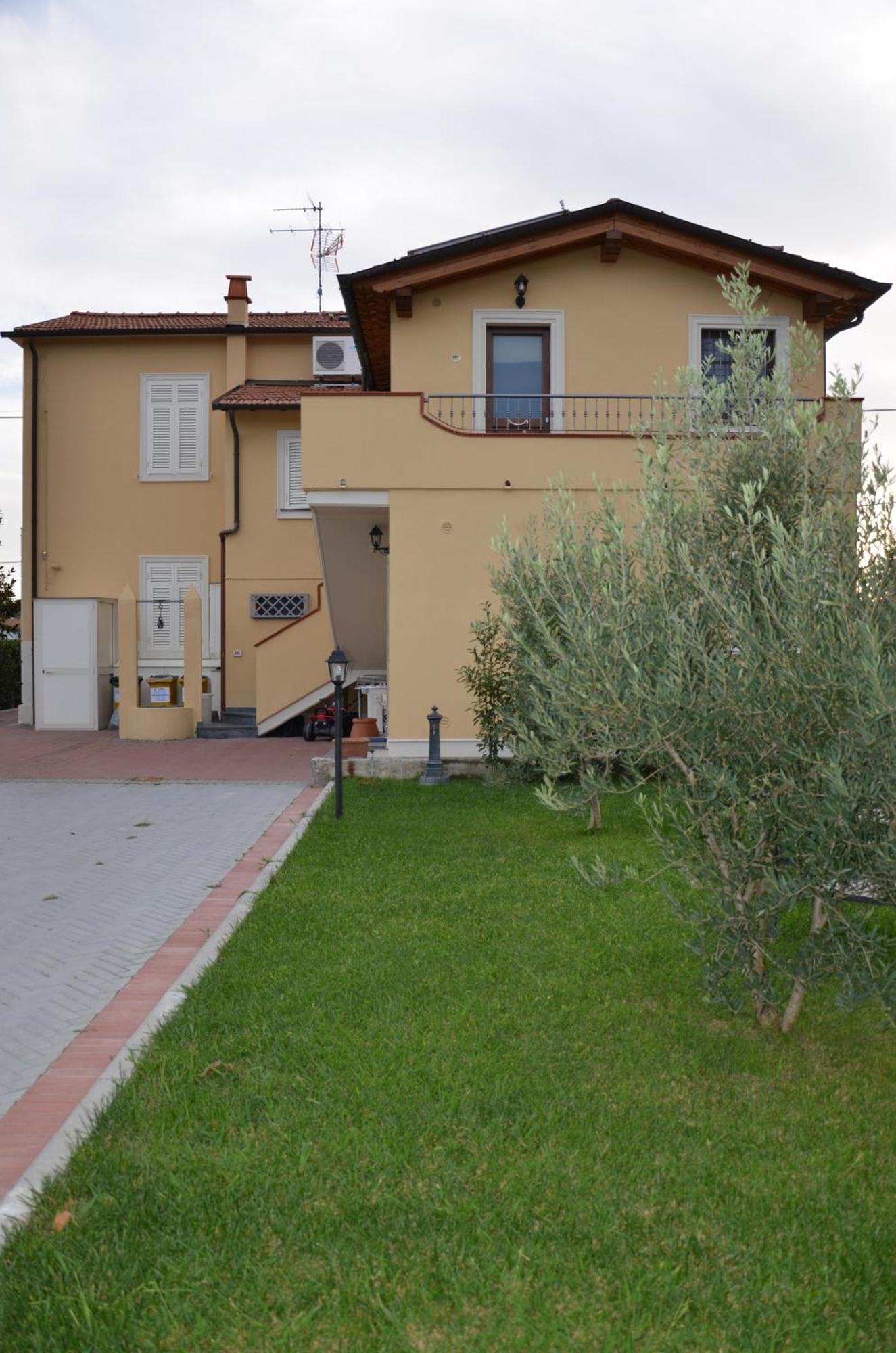 B & B Da Ferro Массароза Екстер'єр фото